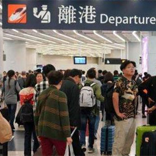 香港复活节假期高铁游火爆 旅行社称部分高铁团已增加名额