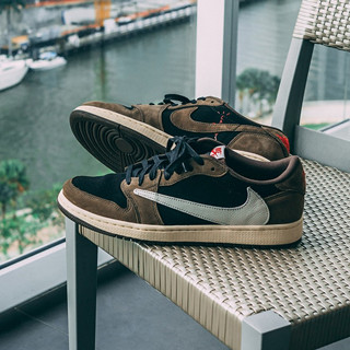 香港时尚：Travis Scott x Air Jordan 1「Cactus Jack」低筒版本鞋款