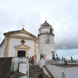澳门庆“海事及水务局日” 东望洋灯塔内部开放参观