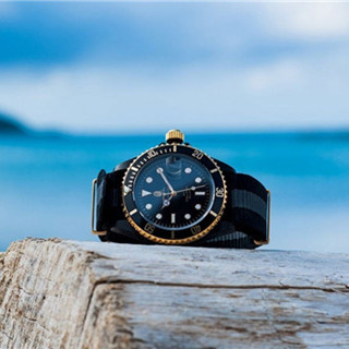 香港时尚：A BATHING APE® 打造全新 NATO 表带 TYPE 1 BAPEX腕表