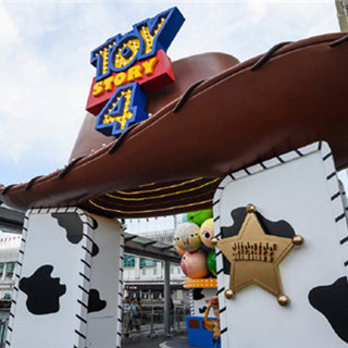 香港海港城《反斗奇兵》嘉年华游戏摊位暂时停止开放！