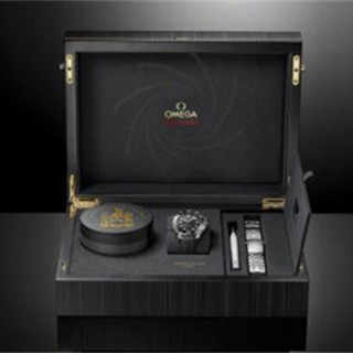 香港购物：OMEGA 推出 James Bond 电影别注 Seamaster Diver 300 米系列不锈钢腕表