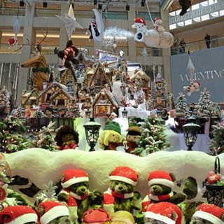 香港自由行攻略：圣诞小熊村庄登陆HK置地广场