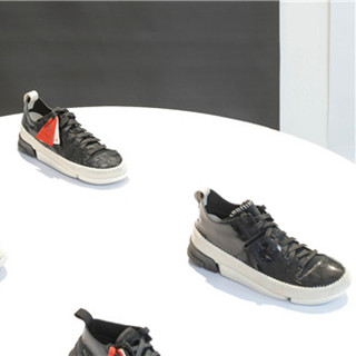 香港时尚：Clarks 2020 春夏系列鞋款新品正式发布