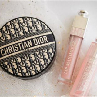 香港化妆品：DIOR迪奥诱惑焕彩润唇油及气垫粉底全新推出！