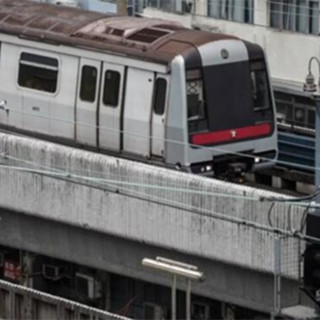 香港交通 | 除夕夜港铁特别安排