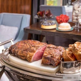 香港美食：文华东方酒店推出全新的驰名烤肉餐单！