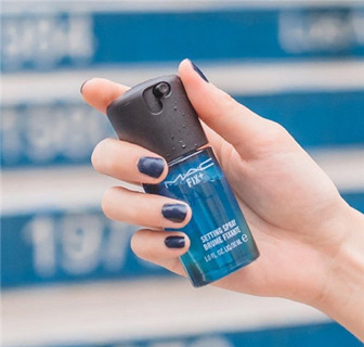 香港购物：MAC全新推出的7色彩虹色迷你喷雾真的太好玩了！（附价格）