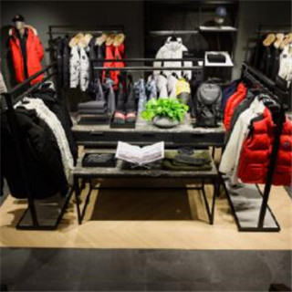 香港时尚：CanadaGoose加拿大鹅 全新旗舰店已正式开幕