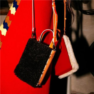 香港时尚：MARNI中国新年特别系列 全新MarniMuseo手袋