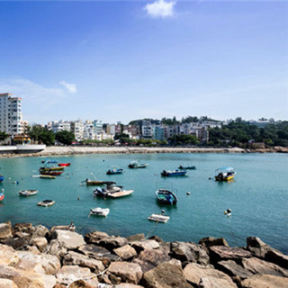 水上运动、海滨美食……香港岛南部海岸线上总有一处能满足你