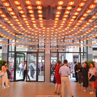 探访香港中环街市：感受时光交错 体会时代变迁