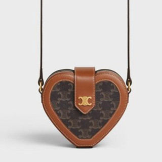 香港购物：CELINE全新爱心手袋直击甜美女生的心脏！ 美得像一件精致珠宝盒
