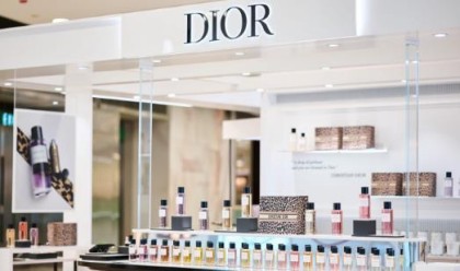 香港时尚：Dior全新香薰概念店—Maison Christian Dior期间限定店