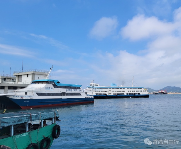 新渡轮：上午约1.36万人搭船往长洲　现时登船需轮候较长时间