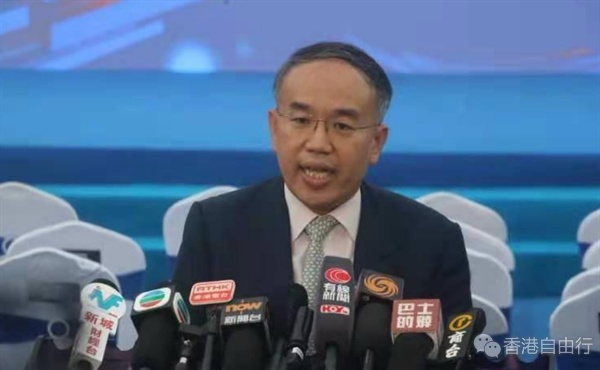 许正宇称近80间公司新上市 总集资额约2100亿港元 许正宇称近80间公司新上市 总集资额约2100亿港元