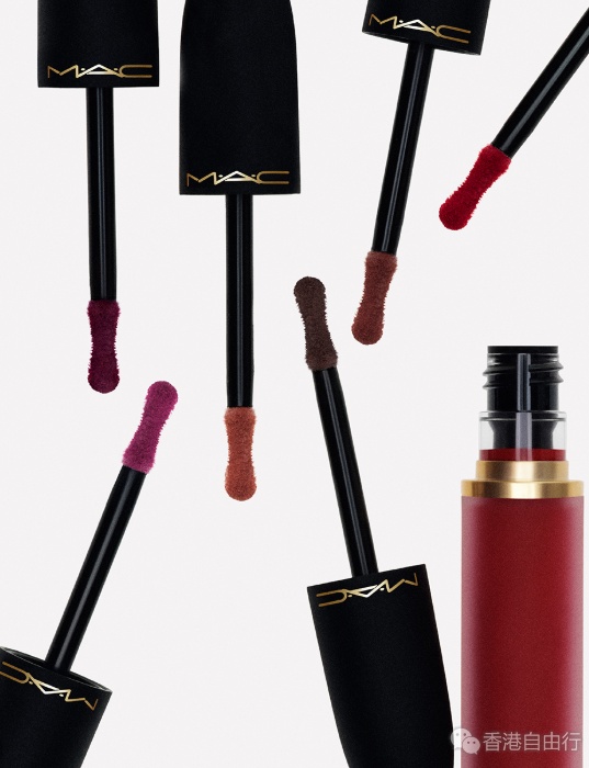 香港购物:M·A·C Cosmetics推出全新Powder Kiss 轻吻云雾彩妆系列