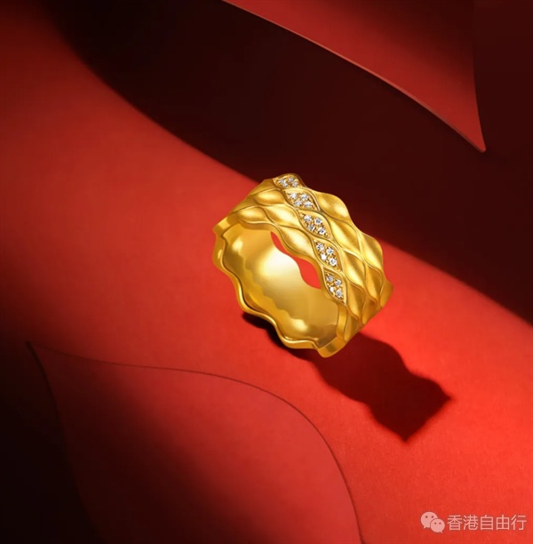 香港购物:周生生YuYu足金系列 游启新岁 金运伴随