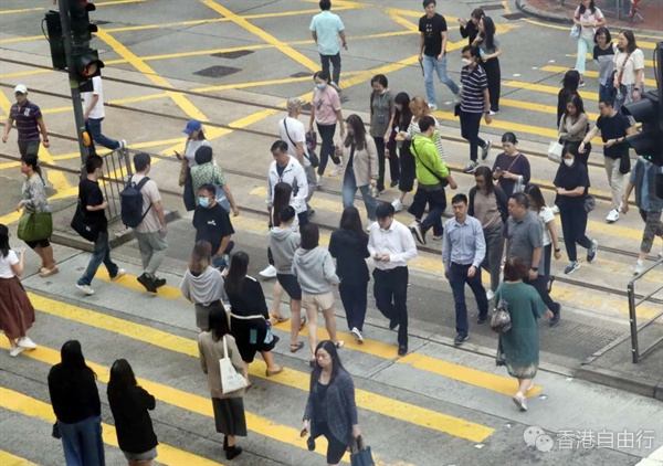 打工仔最新月入中位数2.12万元　按年升3.5%