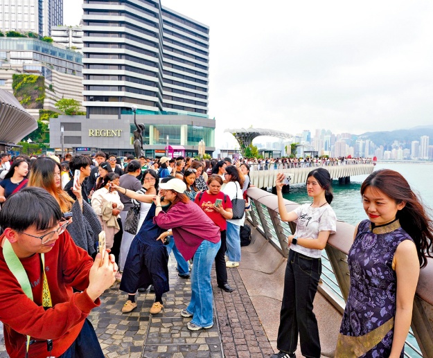 盛事之都/国际盛事浪接浪 酒店订房率达九成