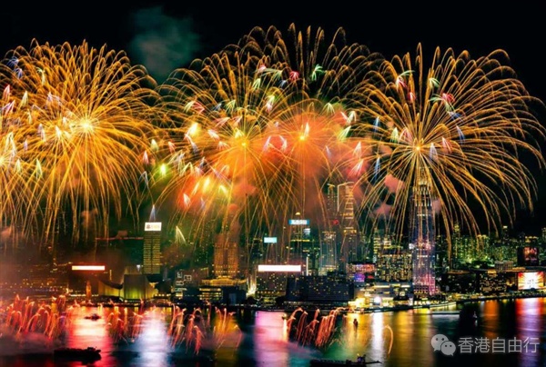 国庆烟花汇演10·1举行　康文署邀请机构赞助