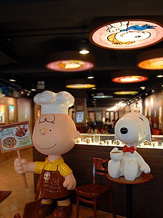 香港可爱到极致的Charlie Brown Cafe(查理布朗咖啡店)