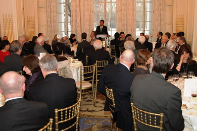 驻英国大使刘晓明在香港工商协会圣诞午餐会上的主旨演讲