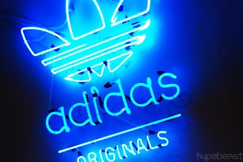 香港首间Adidas概念店 必逛店