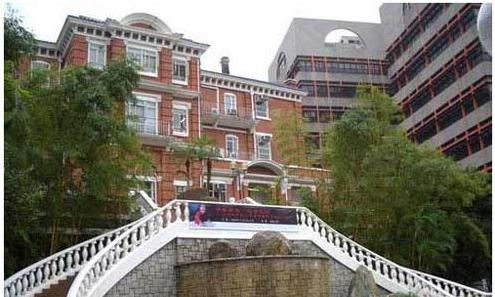 游香港大学 享浪漫校园之旅