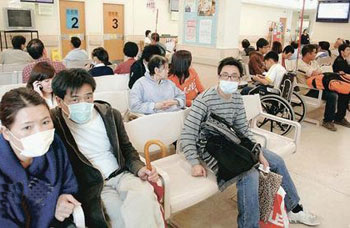 冬季流感高峰期早至 香港医师促打疫苗
